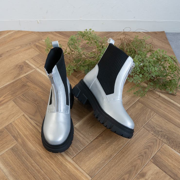シルバー | トラックソールニットジップショートブーツ | FABBY FABBY.