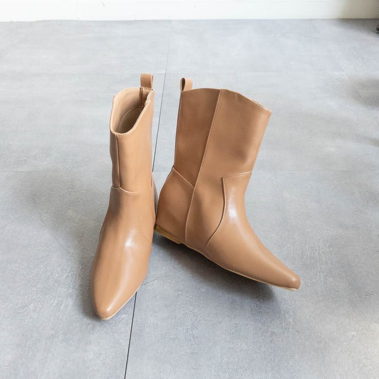 PUベージュ | インヒールワイドショートブーツ | FABBY FABBY.