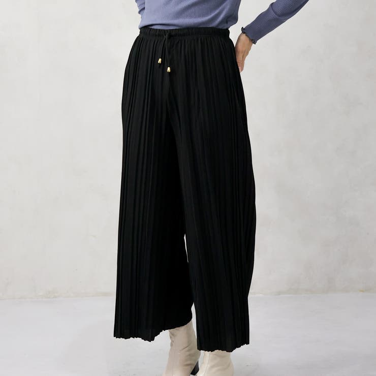 ブラック | プリーツガウチョパンツ | FashionBerry