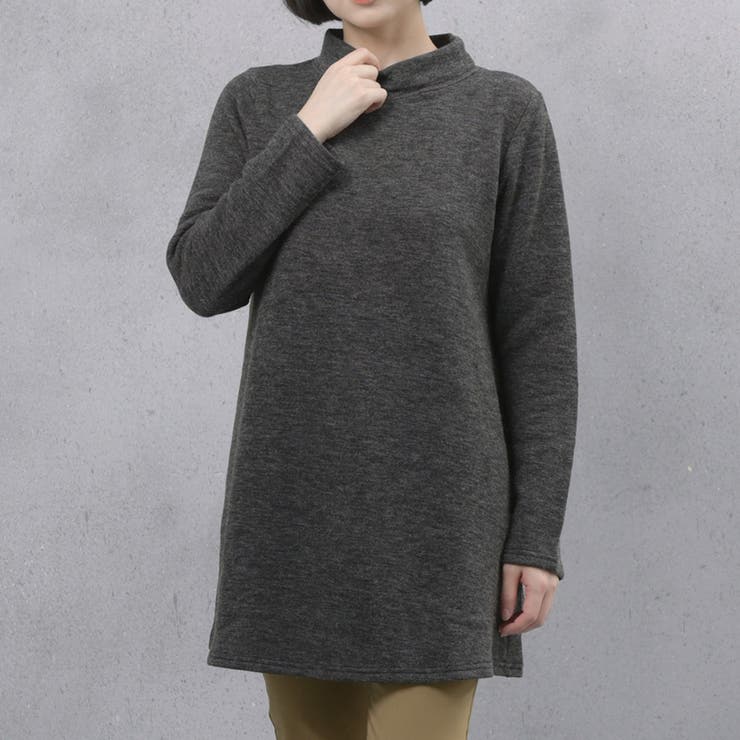 ブラック | プチハイネック アクリル混チュニック | FashionBerry