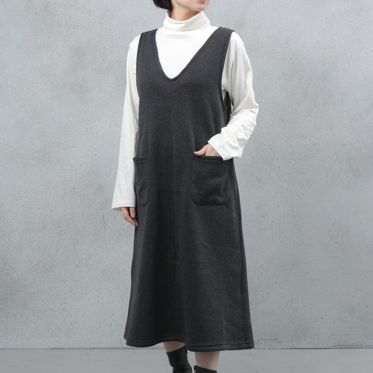 スミクロ | ゆるてろ素材 ポケット付きジャンパースカート | FashionBerry