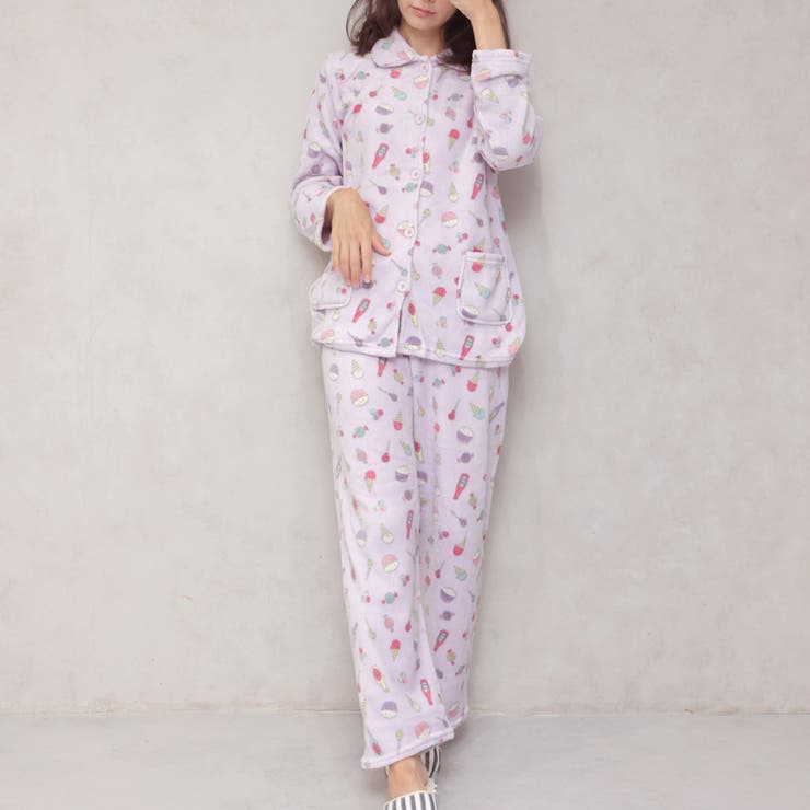 パープル | 着る毛布！ポップアート もこもこ パジャマ 上下セット | FashionBerry