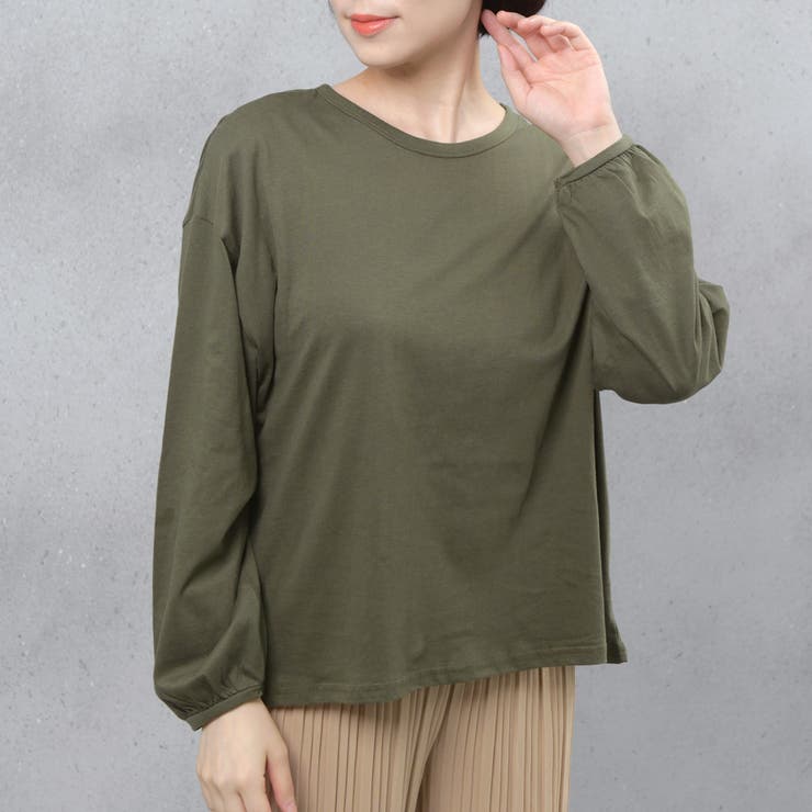 カーキ | ボリューム袖 無地 カットソー | FashionBerry