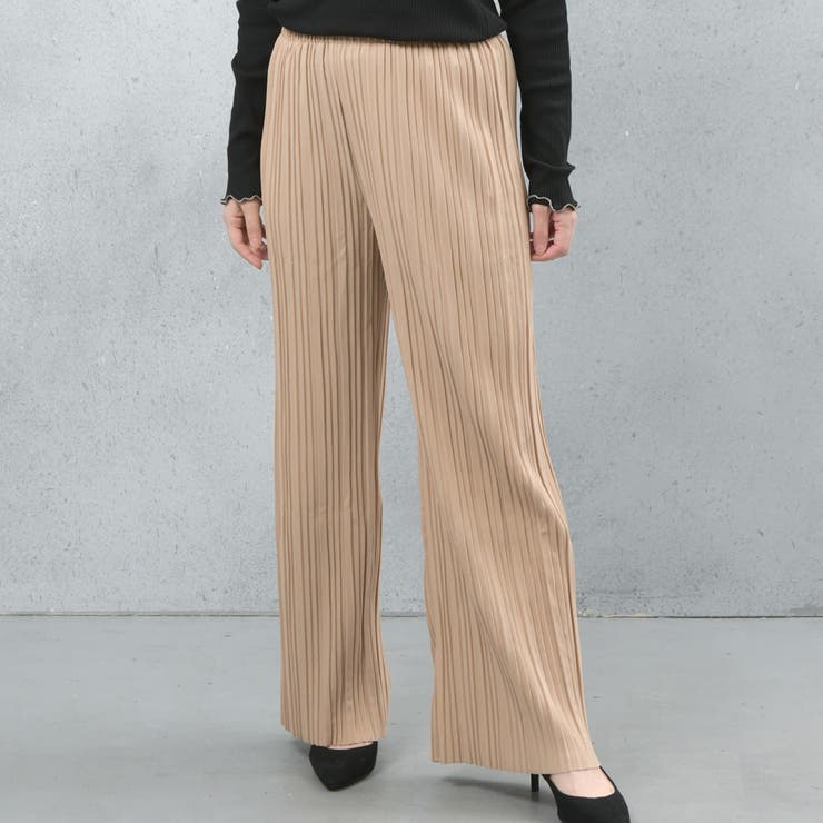 A ベージュ | カットプリーツパンツ | FashionBerry