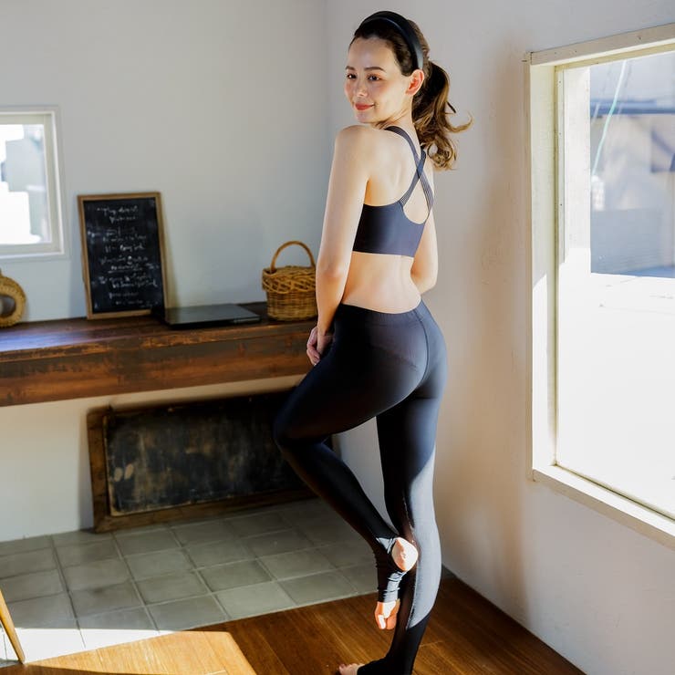ヨガにも使える♪ 4デザイン バックデザインブラトップ | FashionBerry | 詳細画像10 