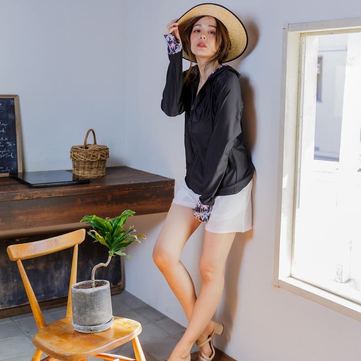 ラッシュガード レディース バイカラーショートパンツ  UVカット | FashionBerry | 詳細画像15 