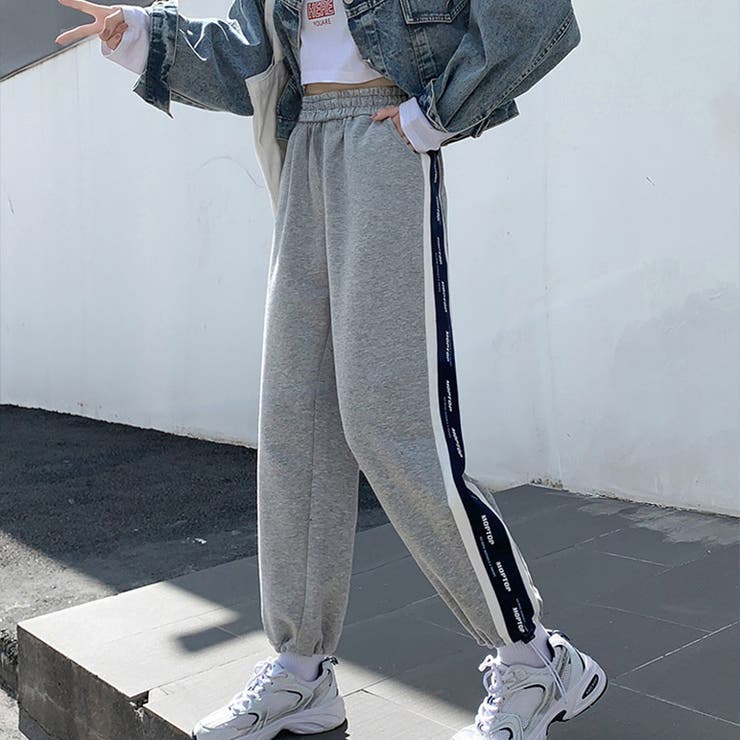 スポーティーテープロゴジョガーパンツ 21 春夏 品番 Fsbw Fashion Box ファッションボックス のレディースファッション通販 Shoplist ショップリスト