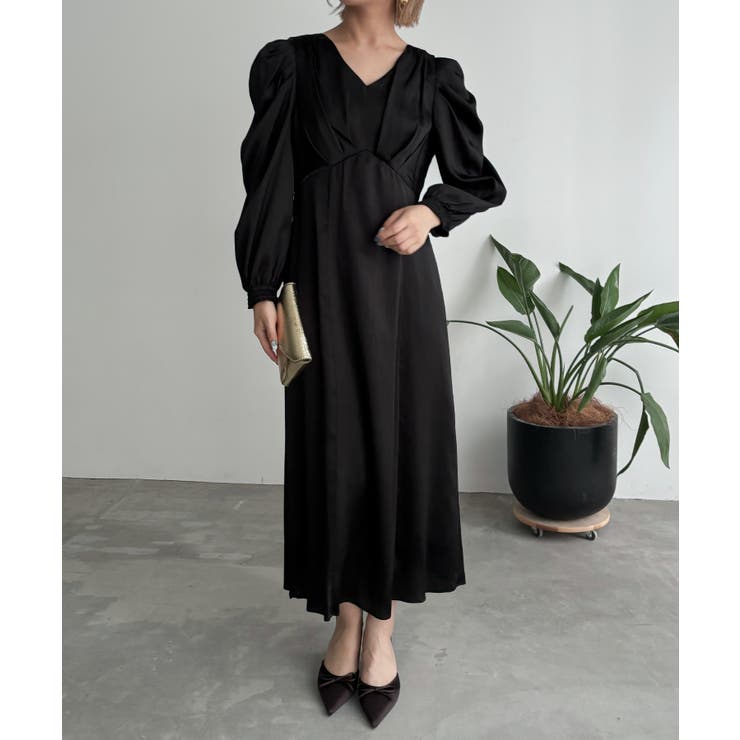 ブラック | aity アイティ サテンVネックタックフレアドレス | Fashion Letter