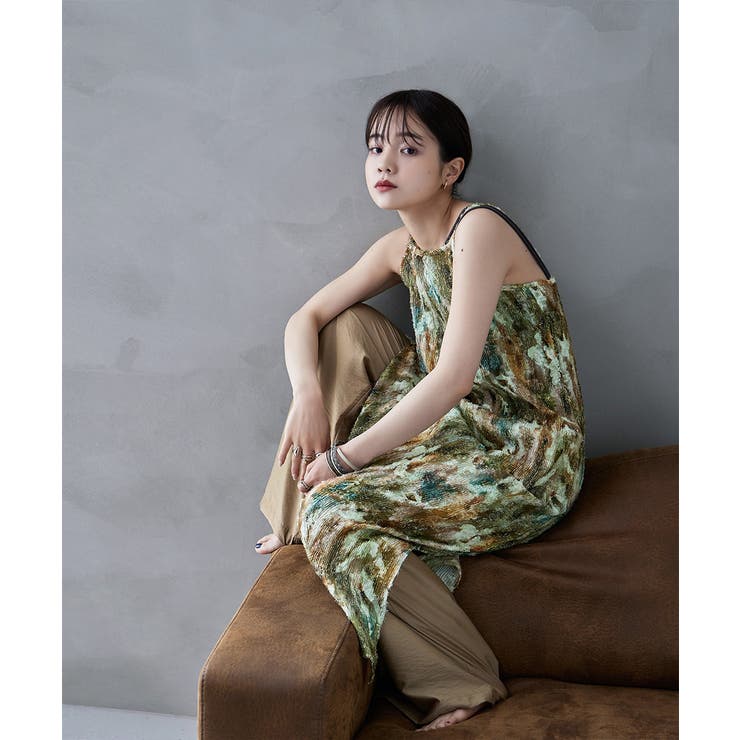 NEW ファッション ニュアンス柄ホルターネックシアーワンピース