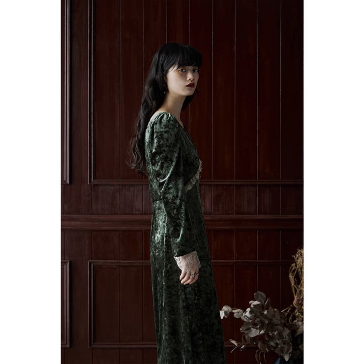 【etoll.】クラッシュベロアランジェリー風ドレス クラッシュベロアランジェリー風ドレス｜パーティードレス・結婚