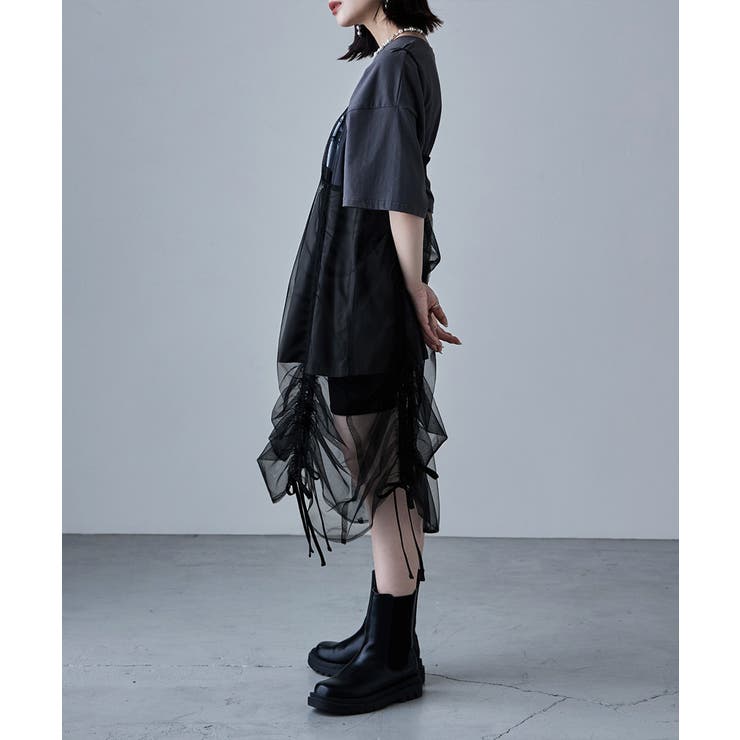 上品♡エレガント【CHANEL】キャミソールワンピース デザインにこだわったエレガントな着こなし。ウォッシュデニム