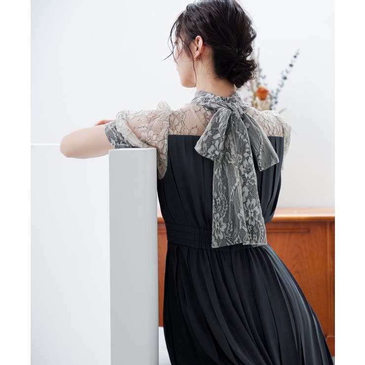 アーミーカーキ | niana ニアナ 結婚式 | Fashion Letter