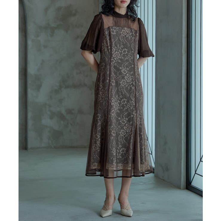 美品niana ニアナ　オーガンジーパフスリーブ刺繍レース結婚式ドレス 美品niana ニアナ オーガンジーパフスリーブ刺繍レース結婚式ドレス