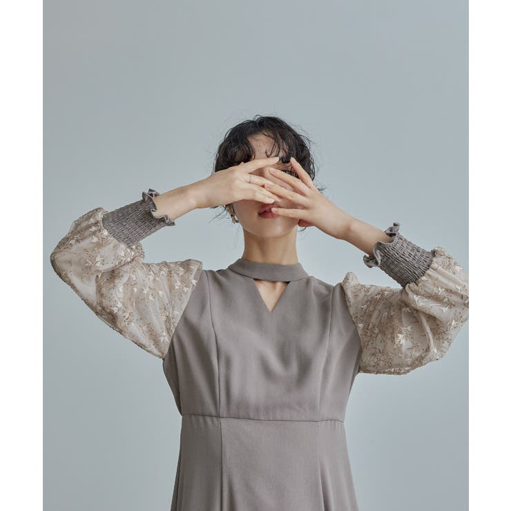 ベージュ | niana ニアナ スリーブエンブロイダリードレス | Fashion Letter
