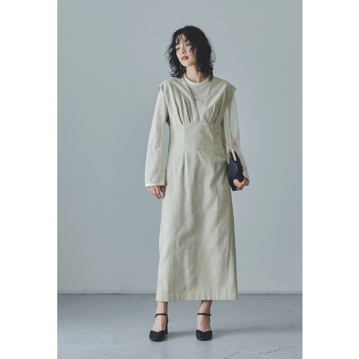 ベージュ | niana ニアナ Vラインジャガードドレス | Fashion Letter