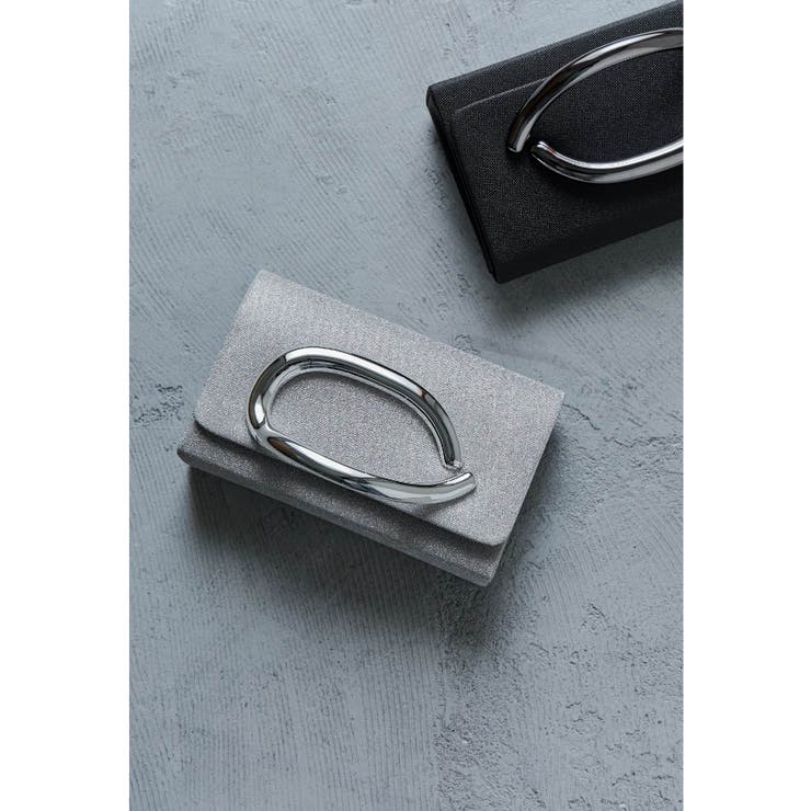 グレー | niana ニアナ ビッグメタルモチーフクラッチバッグ | Fashion Letter