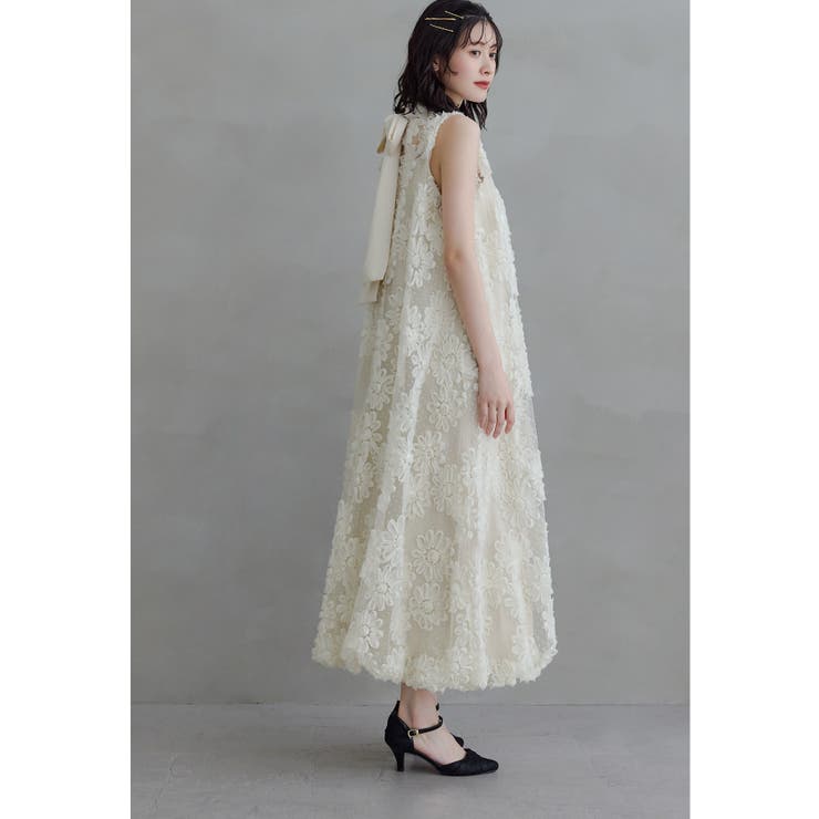 エクリュ | niana ニアナ デイジーフラワードットドレス | Fashion Letter