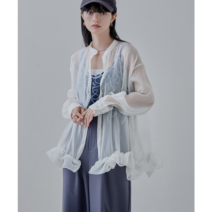 専用etoll. オーガンジーレイヤード風バルーンブラウスホワイトブラック２枚 専用etoll. オーガンジーレイヤード風バルーンブラウスホワイト