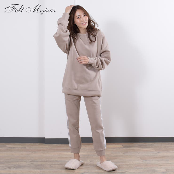 こんなの欲しかった ライン入りパンツとトレーナーの裏起毛 ルームウェア 品番 Fm Felt Maglietta フェルトマリエッタ のレディースファッション通販 Shoplist ショップリスト