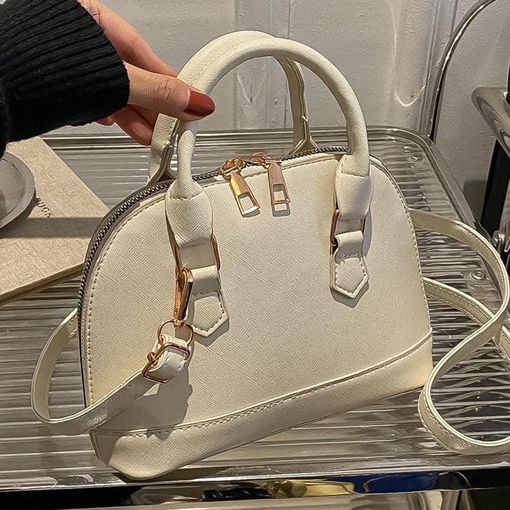 ✨美品✨フルラ パイパー M 2way ショルダー ハンドバック 自立 ドーム型 FURLA フルラ パイパー ショルダーバッグ ハンドバッグ 2WAY