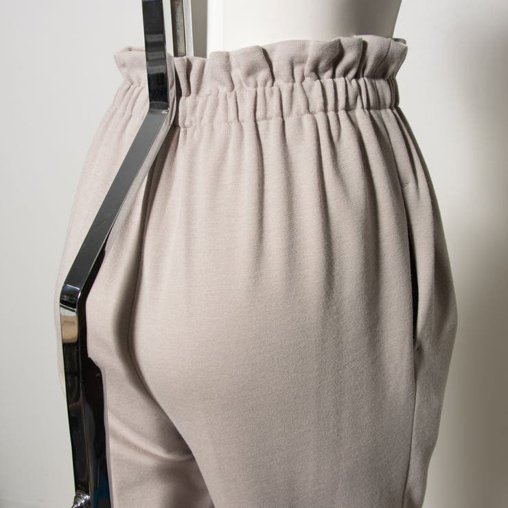 ★新品タグ付★DOUX ARCHIVES ストレッチスムースセンタープレスパンツ DOUX ARCHIVES】ストレッチスムースセンタープレスパンツ[品番