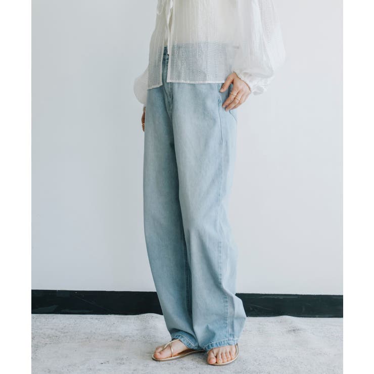 立体的なカーブシルエットで、旬のレッグラインを描くカーブデニムパンツ | refinedworks | 詳細画像5 