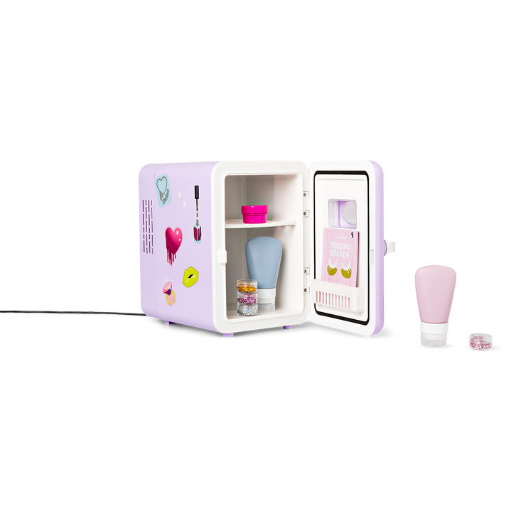 【送料込み！即日発送可◎】完売!! フライングタイガー コスメ用冷蔵庫 2023年11月のピックアップアイテム（コスメ用冷蔵庫