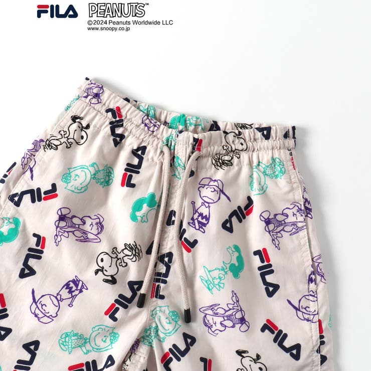 WEB限定 PEANUTS×FILA(フィラ)コラボ 総柄ハーフパンツ