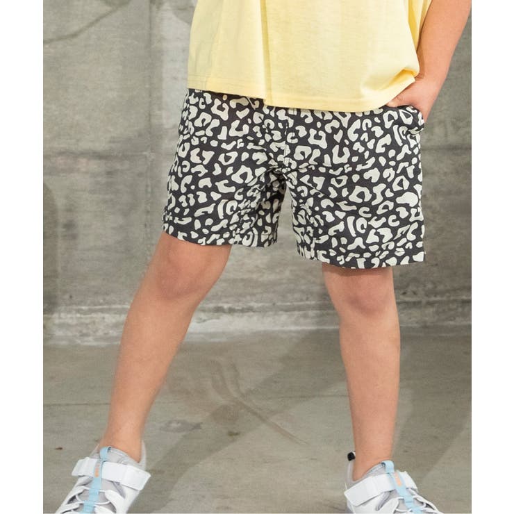 チャコール | 【水をはじく/しわになりにくい】水陸両用パンツ  4分丈 UVカット 撥水 | F.O.Online Store
