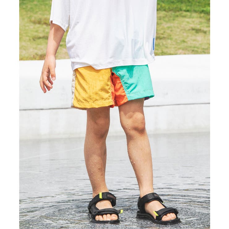 レインボー | 【水をはじく/しわになりにくい】水陸両用パンツ  4分丈 UVカット 撥水 | F.O.Online Store
