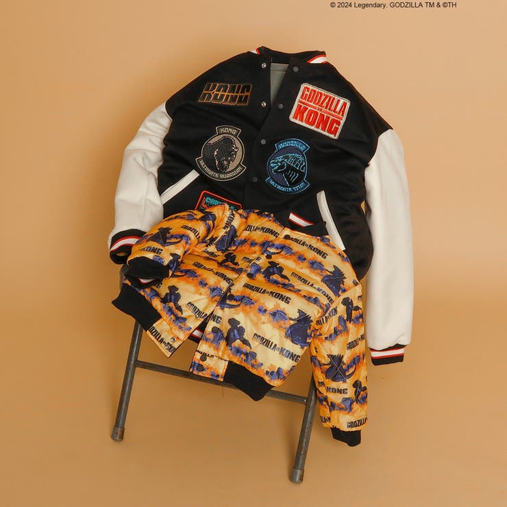 ゴジラVSコング】 リバーシブルスタジャン（大人）[品番：FOKK0021229