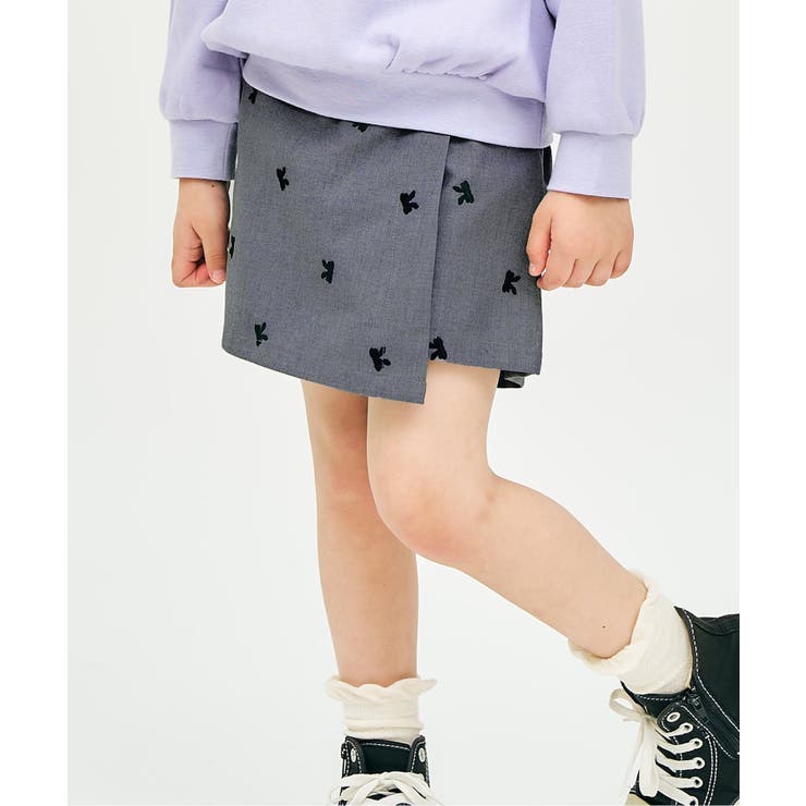 チャコール | ハート・デイジー刺繍ラップキュロット  ショート丈 | F.O.Online Store