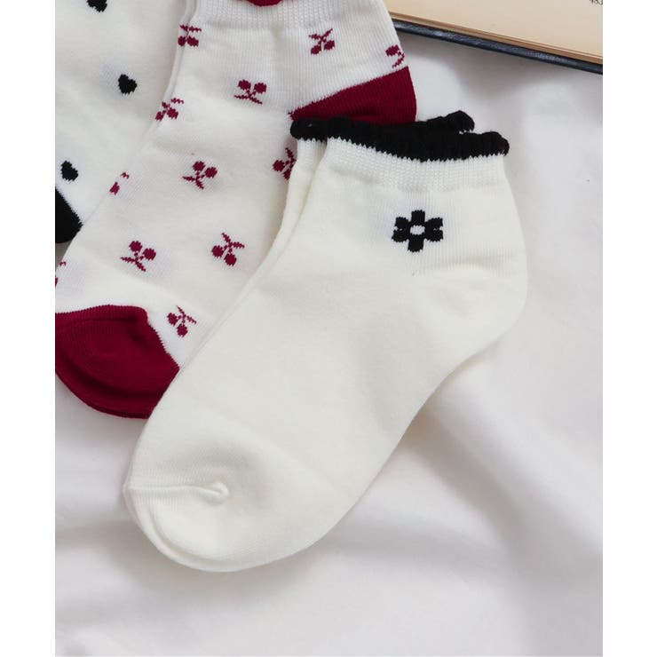 アイボリー | お花・ハート・さくらんぼ柄ショートソックス | F.O.Online Store