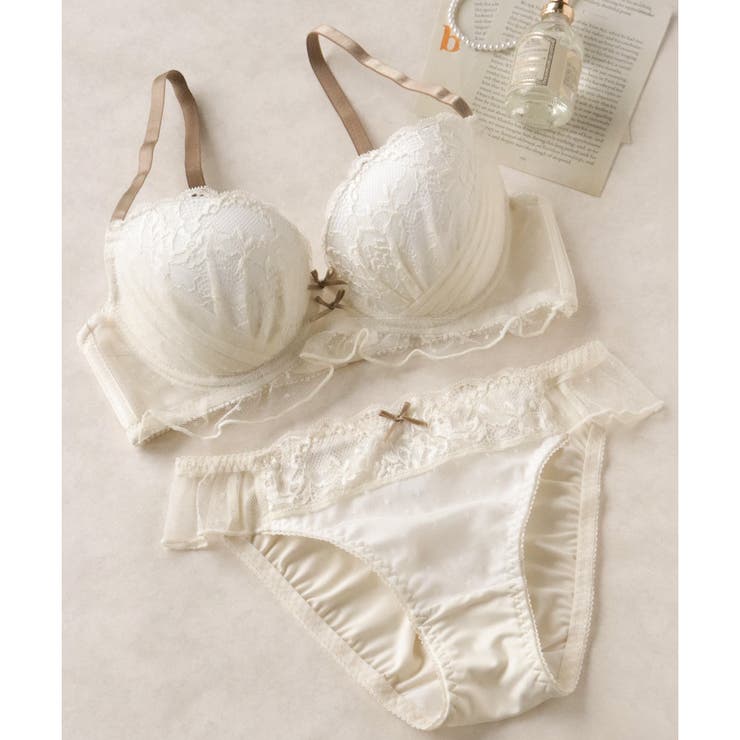 クリーム8 | 新作続々 「ペアブラジャー ペアブラジャー（ワイヤー有り）」 | fran de lingerie