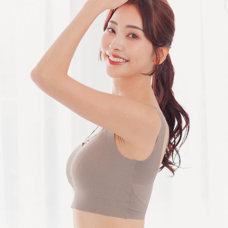 胸を潰さず小さく整う「コンパクトラインブラ」ここが凄い！ 「コンパクトラインブラ… | fran de lingerie | 詳細画像15 
