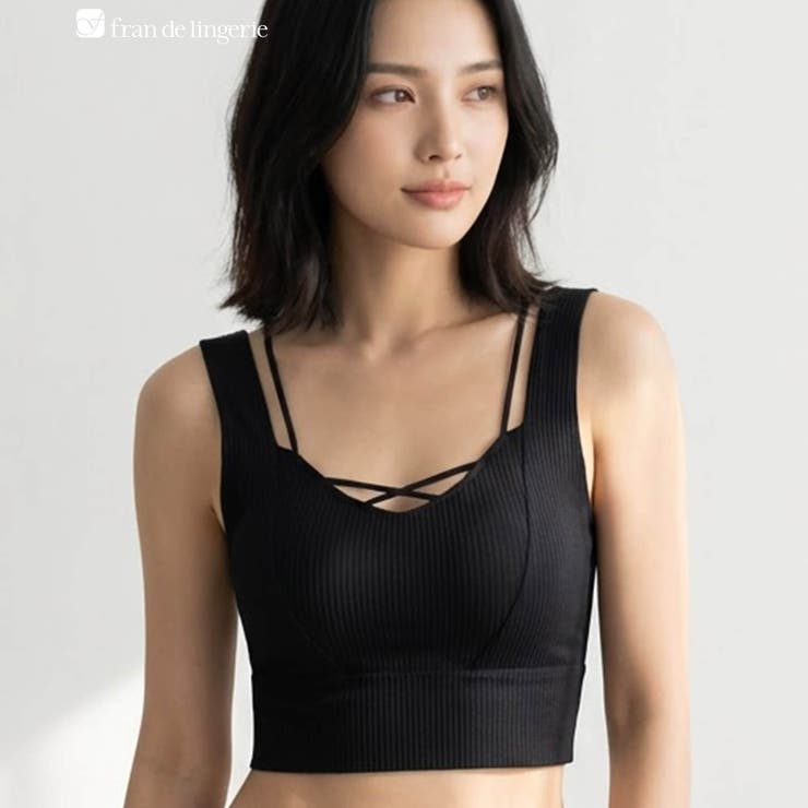 ブラック1 | 胸を潰さず小さく整う「コンパクトラインブラ」ここが凄い！ 「コンパクトラインブラ… | fran de lingerie