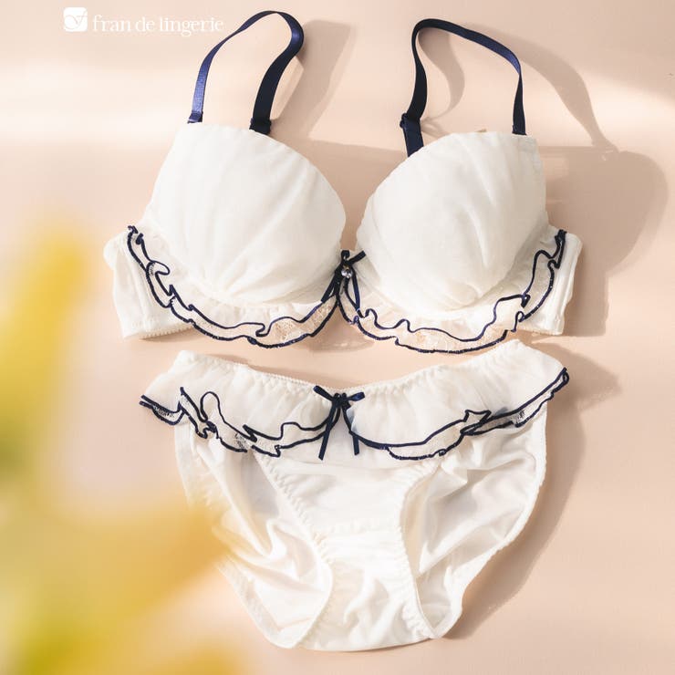 ホワイト | とびっきり甘く♪ 盛り&谷間メイク 「トゥインクルシアー | fran de lingerie