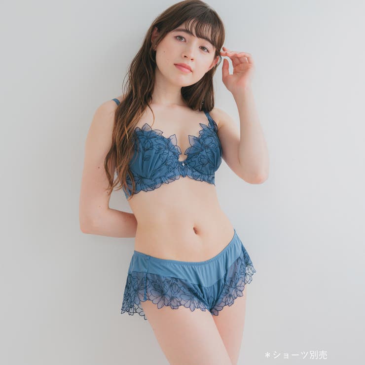 軽やかに揺れるチュールフラワー安定感◎のすっきりバストメイク 「ノーブルティアラ… | fran de lingerie | 詳細画像14 