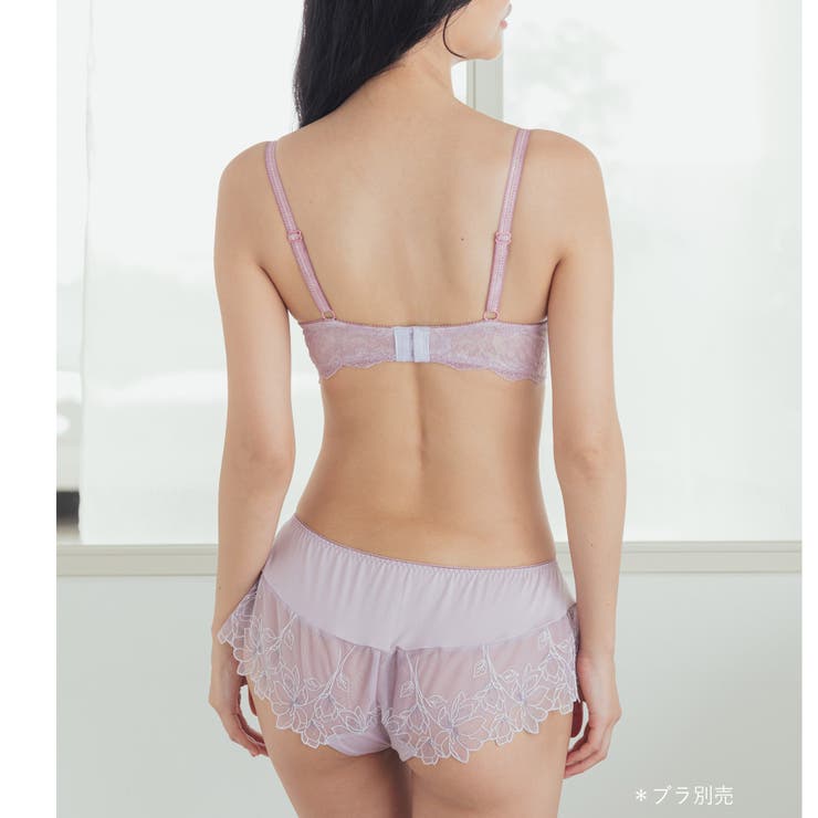 軽やかに揺れるチュールフラワー贅沢な可愛さ！ 「ノーブルティアラブラ002 | fran de lingerie | 詳細画像16 