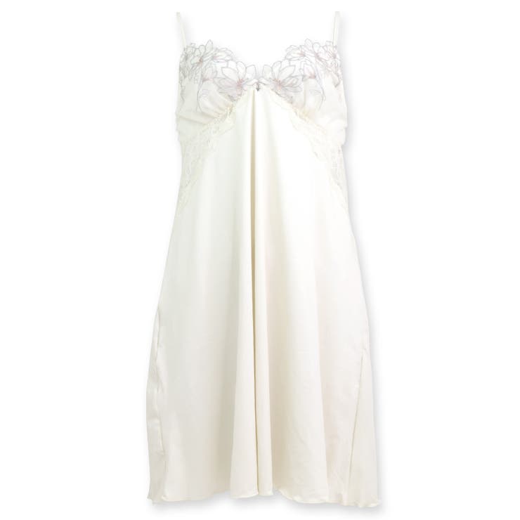 オフホワイト | 軽やかに揺れるチュールフラワー可愛い＋実用的 「ノーブルティアラブラ002 デザ… | fran de lingerie