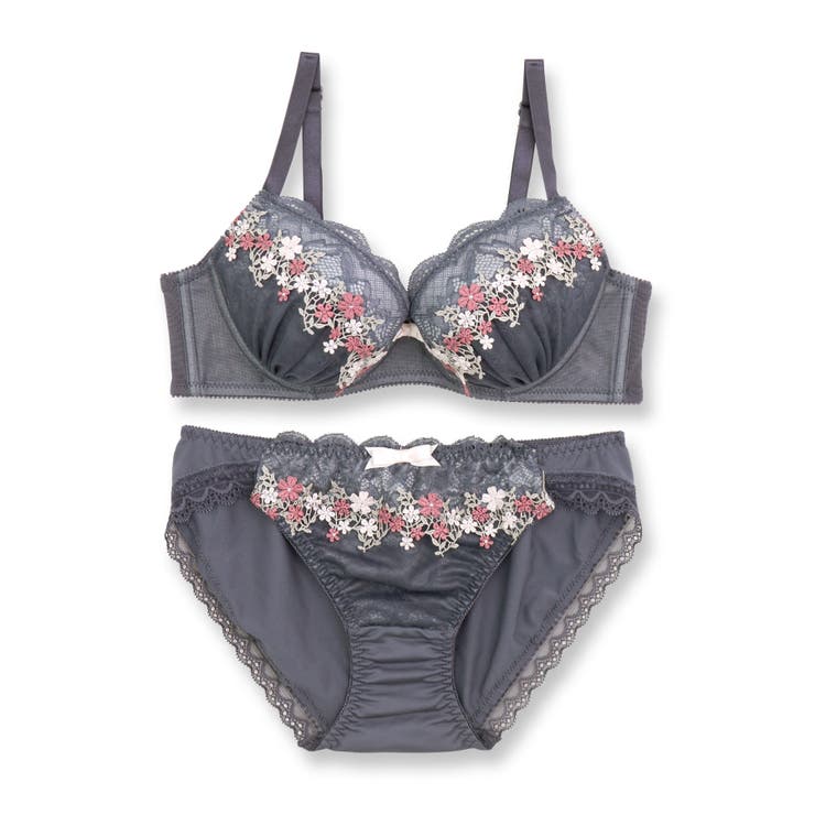 可憐なフラワーレースのフェミニンランジェリーナチュラルバスト 「フラワークラウン | fran de lingerie | 詳細画像2 