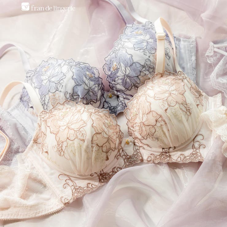 ピンクベージュ | 人気の高胸メイクノンワイヤー 華あり刺繍デザイン | fran de lingerie