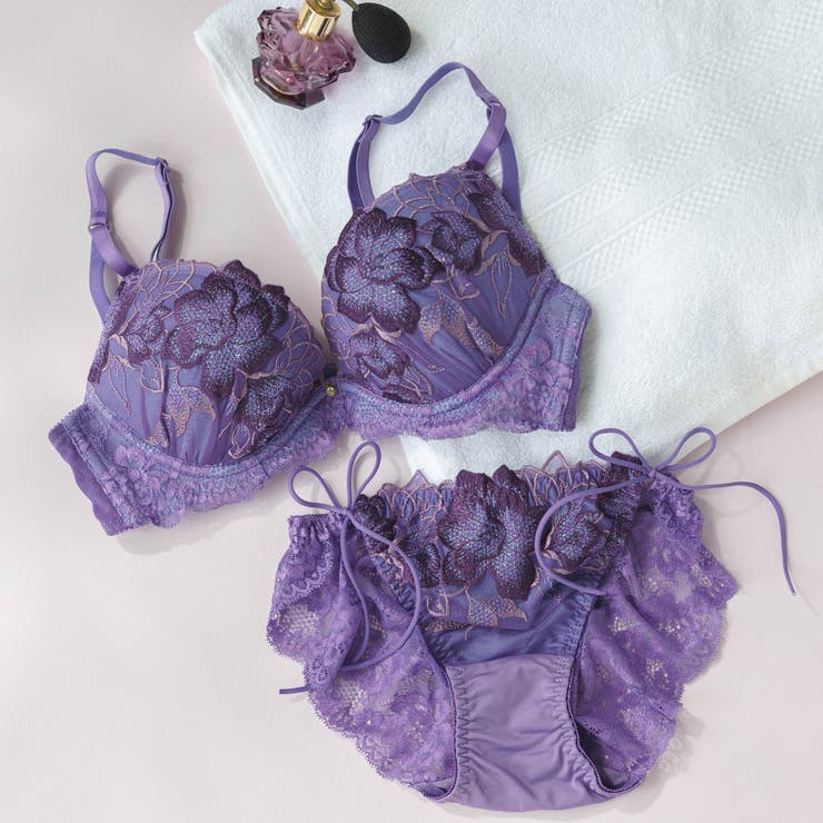 シックな華ありランジェリーヒップに心地くフィットするノーマルショーツ 「シャイニ… | fran de lingerie | 詳細画像17 