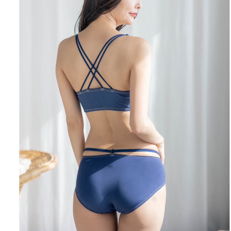 純情フリル★Cupshe★ブラック クロスバック プレーン タンキニ Sunny Lane Crossback Tankini Top & Cheeky Bottoms Set