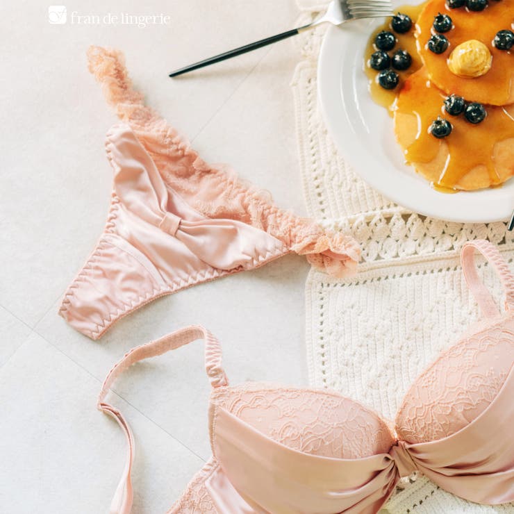 ピンク | 更にセクシーに洋服に響かない！ 「すき間レスサテン タンガ」 Tバック タンガ | fran de lingerie