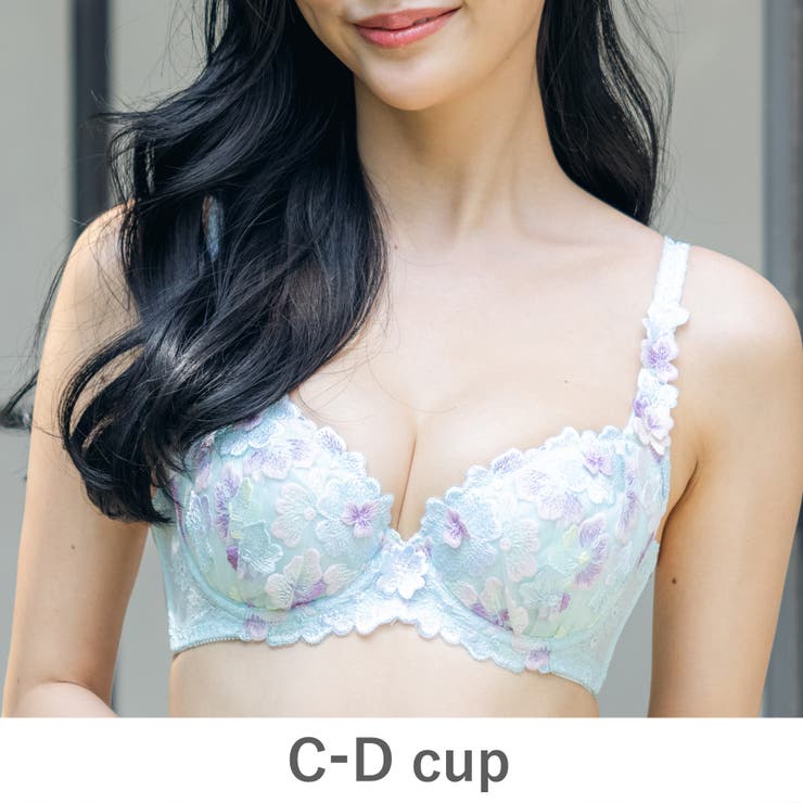 ミント | バストメイクの真骨頂 可憐な花びら刺繍 「グレースイストフラワーペタル | fran de lingerie