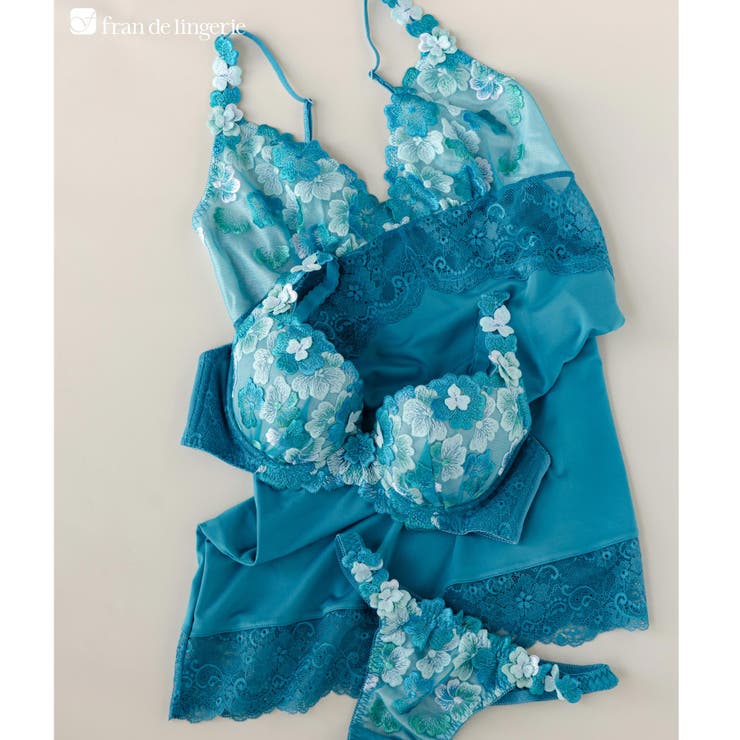 ターコイズブルー | 可憐な花びら刺繍ワンピースのインナーとしても◎ 「グレースイストフラワーペタル … | fran de lingerie