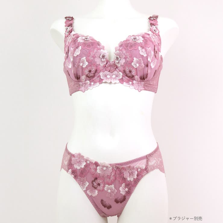 可憐な花びら刺繍美しさも、機能も 「グレースイストフラワーペタル バックレース」 | fran de lingerie | 詳細画像16 