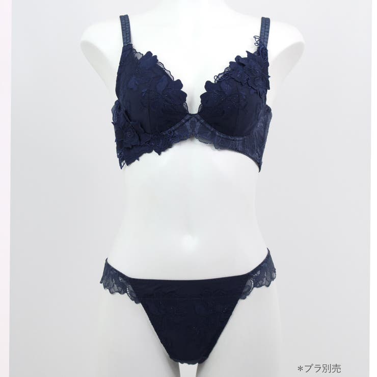 リュクスが寄り添うGRACE soin Luminousフェミニンヒップに | fran de lingerie | 詳細画像12 