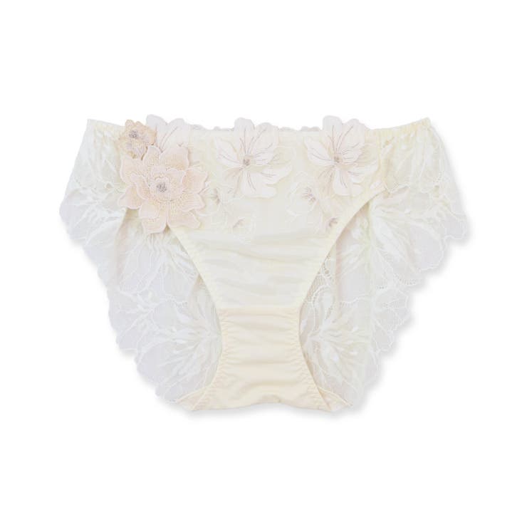 リュクスが寄り添うGRACE soin Luminous美しさも、機能も | fran de lingerie | 詳細画像3 